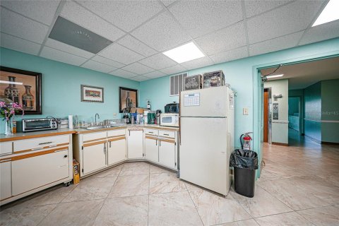 Copropriété à vendre à Port Charlotte, Floride: 2 chambres, 85.38 m2 № 1383734 - photo 30