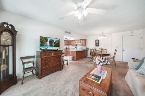 Copropriété à vendre à Port Charlotte, Floride: 2 chambres, 85.38 m2 № 1383734 - photo 5