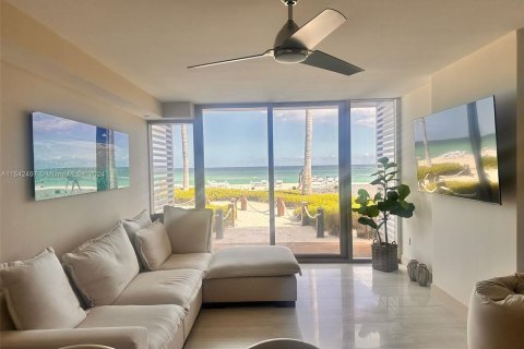 Condominio en venta en Sunny Isles Beach, Florida № 1054107 - foto 5