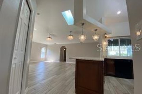 Casa en alquiler en Saint Cloud, Florida, 3 dormitorios, 168.71 m2 № 1356086 - foto 8