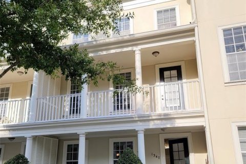 Adosado en venta en Orlando, Florida, 2 dormitorios, 217.11 m2 № 1403873 - foto 1