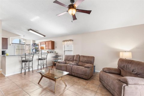 Casa en venta en Davenport, Florida, 3 dormitorios, 126.16 m2 № 1336796 - foto 11