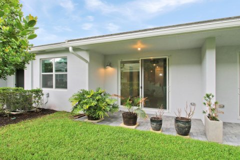 House in Delray Beach, Florida 2 bedrooms, 122.54 sq.m. № 1217248 - photo 29