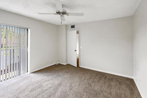 Touwnhouse à vendre à Deerfield Beach, Floride: 2 chambres, 114.83 m2 № 1217247 - photo 2