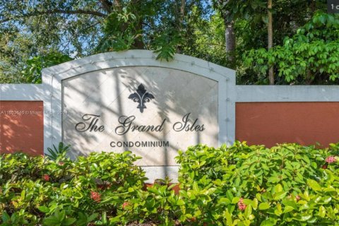 Condo in West Palm Beach, Florida, 2 bedrooms  № 1348054 - photo 16