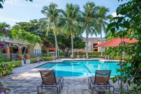 Copropriété à vendre à West Palm Beach, Floride: 2 chambres, 95.32 m2 № 1348054 - photo 1