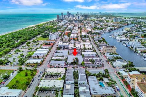 Copropriété à vendre à Miami Beach, Floride: 1 chambre, 58.71 m2 № 1348136 - photo 15