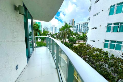 Condo in Miami Beach, Florida, 1 bedroom  № 1348092 - photo 7