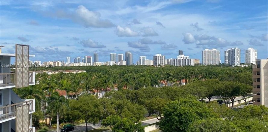 Condo in Aventura, Florida, 1 bedroom  № 1348091