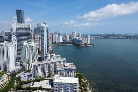 Condominio en venta en Miami, Florida, 1 dormitorio, 74.79 m2 № 1073250 - foto 27