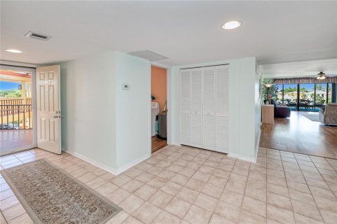 Condo in Punta Gorda, Florida, 3 bedrooms  № 1359357 - photo 4