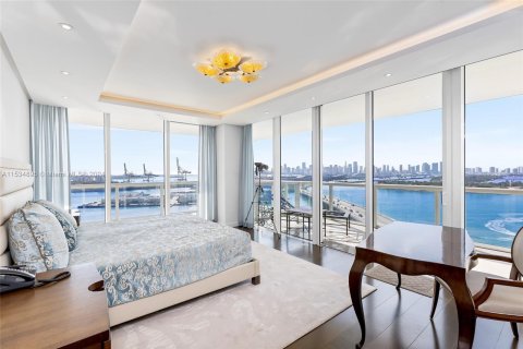 Copropriété à vendre à Miami Beach, Floride: 5 chambres, 399.76 m2 № 1017806 - photo 21