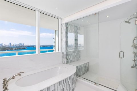 Copropriété à vendre à Miami Beach, Floride: 5 chambres, 399.76 m2 № 1017806 - photo 25