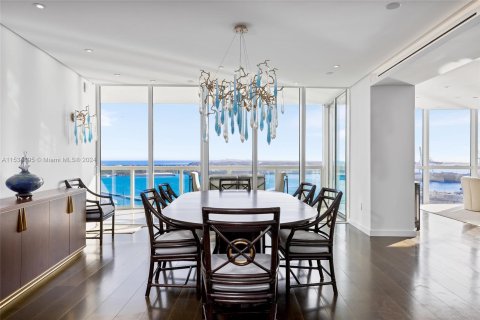 Copropriété à vendre à Miami Beach, Floride: 5 chambres, 399.76 m2 № 1017806 - photo 14