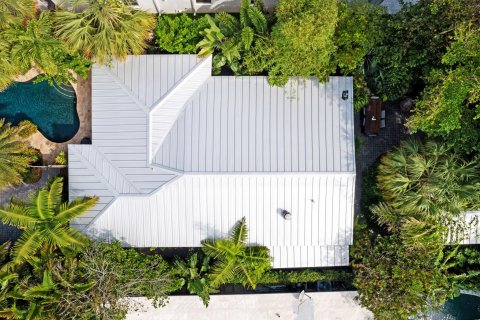 House in Fort Lauderdale, Florida 3 bedrooms, 151.43 sq.m. № 1059204 - photo 1