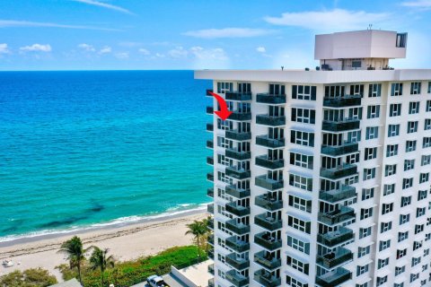 Condominio en venta en Boca Raton, Florida, 2 dormitorios, 167.32 m2 № 1065893 - foto 2