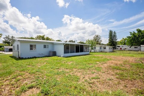 Villa ou maison à vendre à Kissimmee, Floride: 3 chambres, 124.86 m2 № 1295774 - photo 16