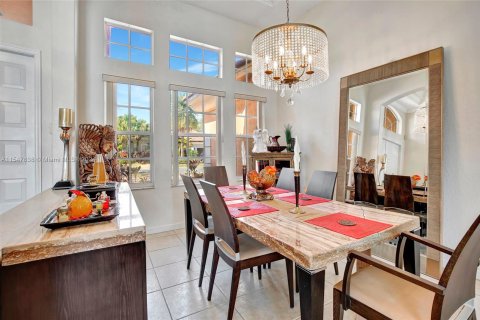Villa ou maison à vendre à Miramar, Floride: 5 chambres, 239.32 m2 № 1058291 - photo 11