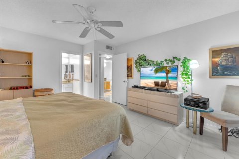 Condo in Deerfield Beach, Florida, 2 bedrooms  № 1222748 - photo 6