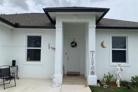 Купить виллу или дом в Себринг, Флорида 3 спальни, № 1050505 - фото 2