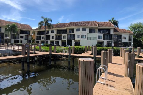 Condominio en venta en Delray Beach, Florida, 2 dormitorios, 121.79 m2 № 1065452 - foto 4