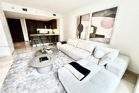 Copropriété à vendre à Miami, Floride: 2 chambres, 142.51 m2 № 1241831 - photo 10