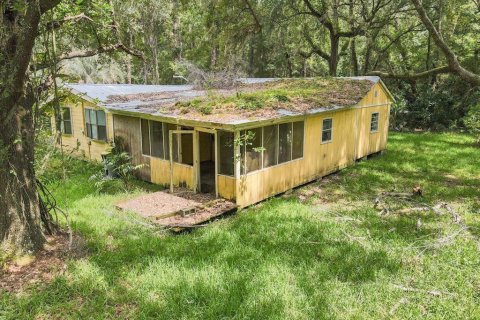 House in Gainesville, Florida 3 bedrooms, 122.26 sq.m. № 1341991 - photo 1