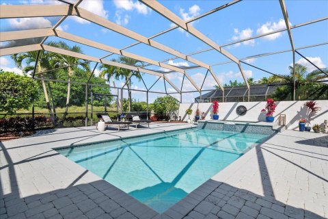 Townhouse in Wellington, Florida 3 bedrooms, 275.73 sq.m. № 1076959 - photo 12