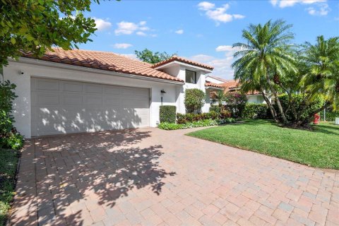 Townhouse in Wellington, Florida 3 bedrooms, 275.73 sq.m. № 1076959 - photo 5