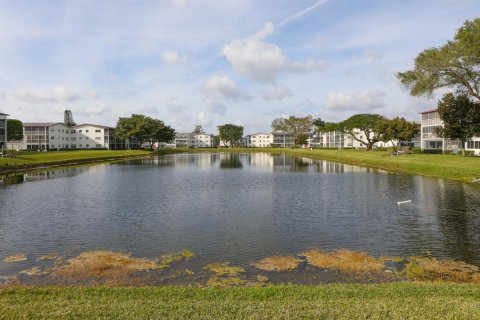 Copropriété à vendre à Boca Raton, Floride: 2 chambres, 77.57 m2 № 1040642 - photo 7