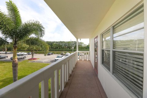 Copropriété à vendre à Boca Raton, Floride: 2 chambres, 77.57 m2 № 1040642 - photo 25