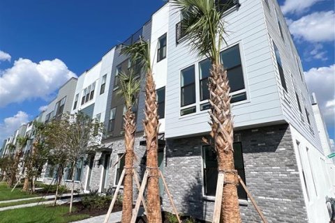 Adosado en venta en Orlando, Florida, 2 dormitorios, 134.62 m2 № 1386982 - foto 2