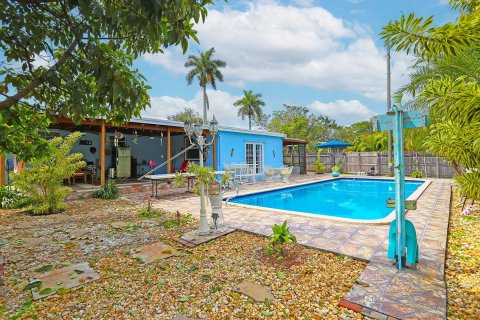 Villa ou maison à vendre à Plantation, Floride: 4 chambres, 152.82 m2 № 1057954 - photo 16