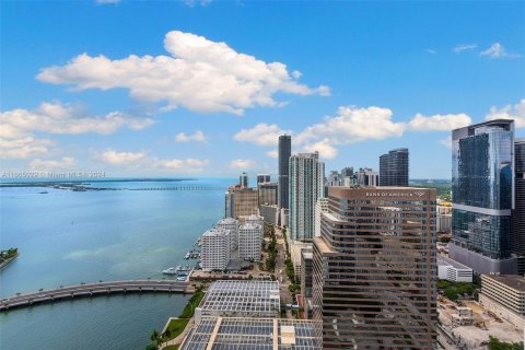 Condo in Miami, Florida, 1 bedroom  № 1377398 - photo 4