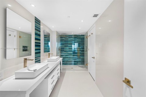 Copropriété à vendre à Miami, Floride: 1 chambre, 91.42 m2 № 1377398 - photo 23