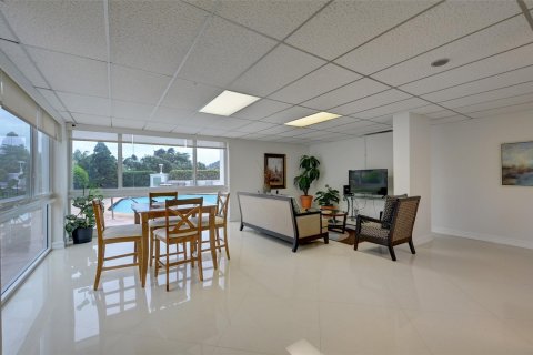 Condo in Fort Lauderdale, Florida, 1 bedroom  № 1050292 - photo 11