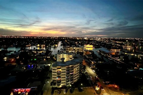 Condo in Fort Lauderdale, Florida, 1 bedroom  № 1050292 - photo 2