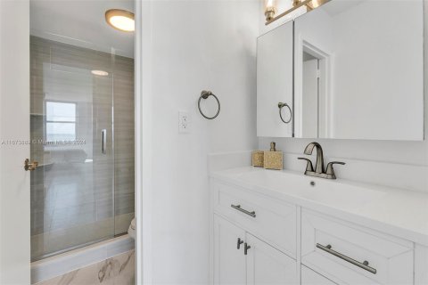 Copropriété à vendre à Miami Beach, Floride: 1 chambre, 72 m2 № 1397651 - photo 26