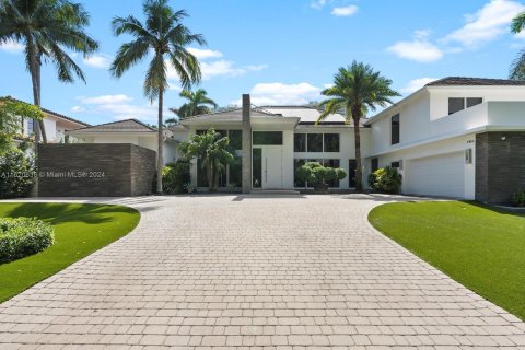 Villa ou maison à vendre à Golden Beach, Floride: 4 chambres, 511.89 m2 № 1242243 - photo 7