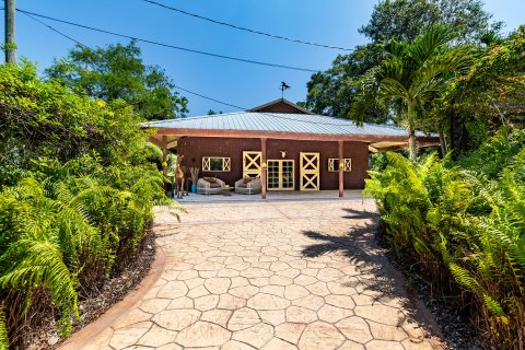 Villa ou maison à vendre à Loxahatchee Groves, Floride: 2 chambres, 465.63 m2 № 1017940 - photo 17
