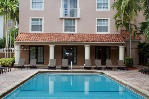 Copropriété à vendre à Hollywood, Floride: 2 chambres, 95.6 m2 № 1354593 - photo 21