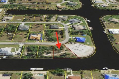 Terreno en venta en Port Charlotte, Florida № 1296774 - foto 2