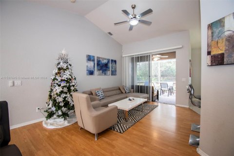 Villa ou maison à vendre à Naples, Floride: 3 chambres, 140.65 m2 № 1021859 - photo 9