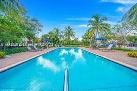 Adosado en alquiler en West Palm Beach, Florida, 2 dormitorios, 132.11 m2 № 1345198 - foto 19