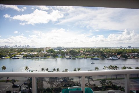 Copropriété à vendre à Miami Beach, Floride: 1 chambre, 102.19 m2 № 1345299 - photo 20