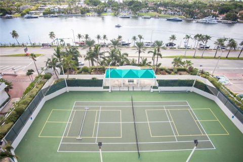 Copropriété à vendre à Miami Beach, Floride: 1 chambre, 102.19 m2 № 1345299 - photo 21