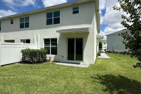 Adosado en alquiler en Lake Worth, Florida, 4 dormitorios, 162.95 m2 № 1345197 - foto 17