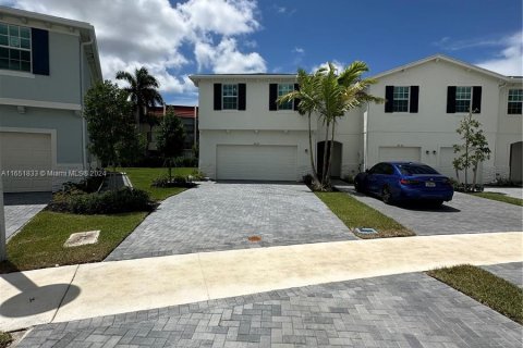 Adosado en alquiler en Lake Worth, Florida, 4 dormitorios, 162.95 m2 № 1345197 - foto 12