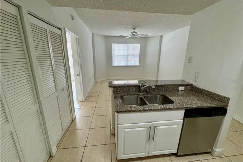 Condominio en alquiler en Orlando, Florida, 1 dormitorio, 59.74 m2 № 1349266 - foto 8