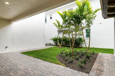 Casa en venta en Palm Beach Gardens, Florida, 5 dormitorios, 367.8 m2 № 1217192 - foto 3